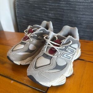 New Balance Sneakers